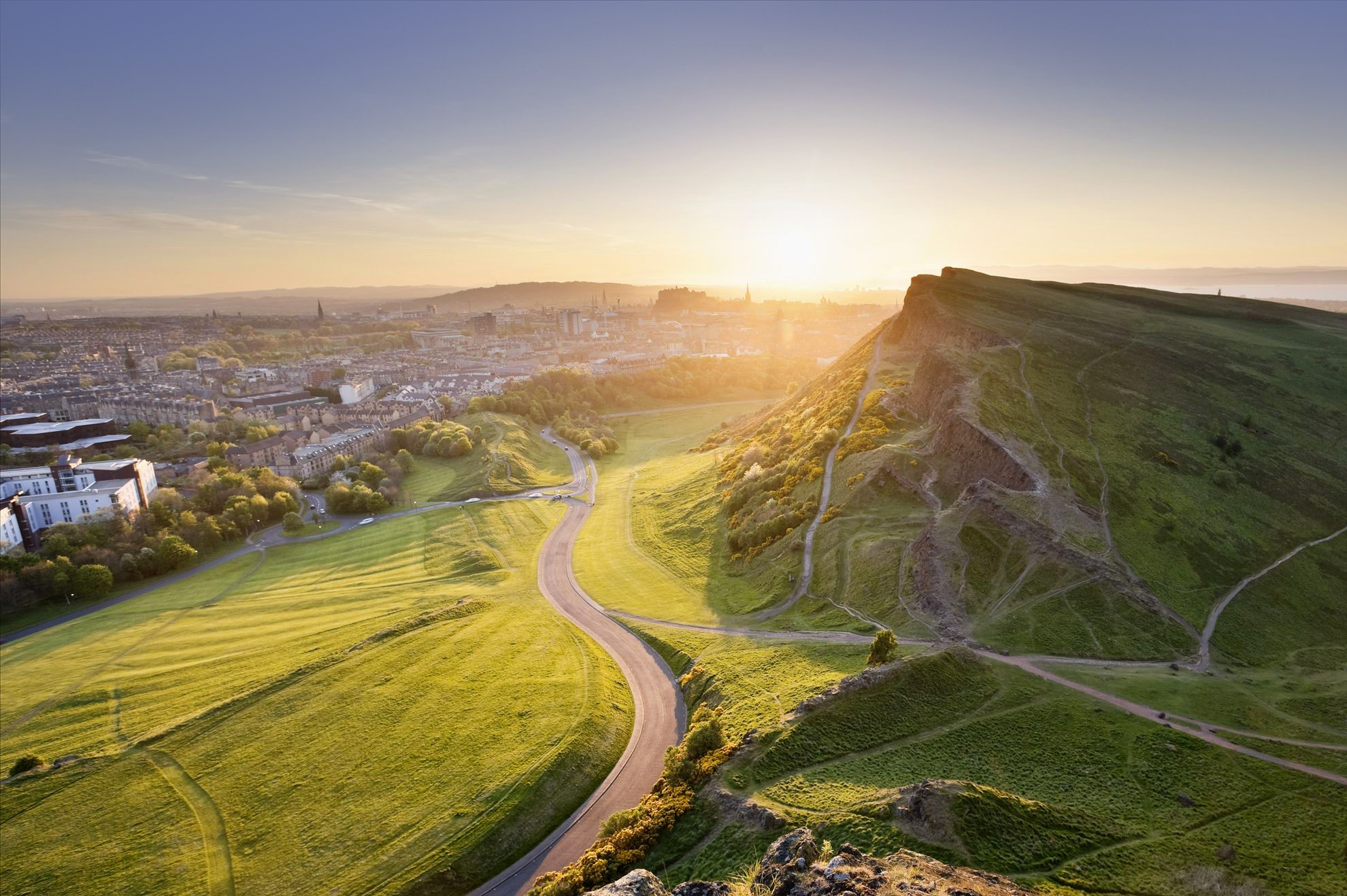 ブログ,整体, 手のしびれ, 猫背矯正, 巻き肩矯正, 冷え, むくみ, 温熱ドーム, みたか西久保整体院, 武蔵野市, 根本改善